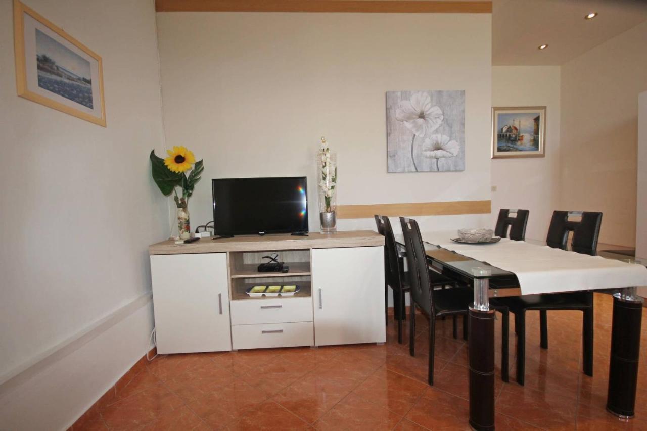 Family Apartment Mirela Borik Zadar Dış mekan fotoğraf