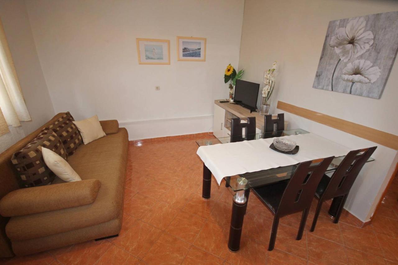 Family Apartment Mirela Borik Zadar Dış mekan fotoğraf